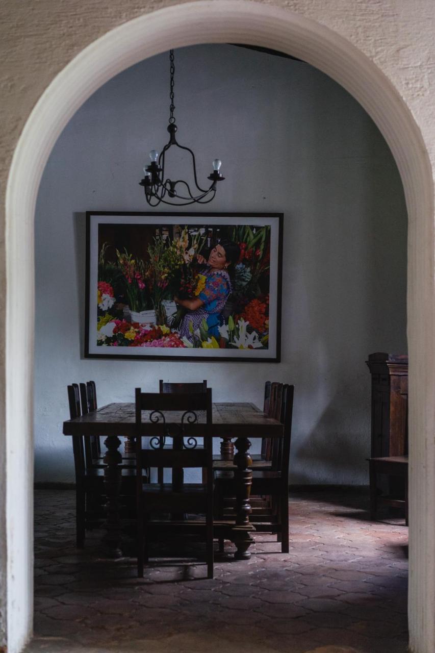 Bed and Breakfast Casa Naranjo Антигуа-Гватемала Экстерьер фото