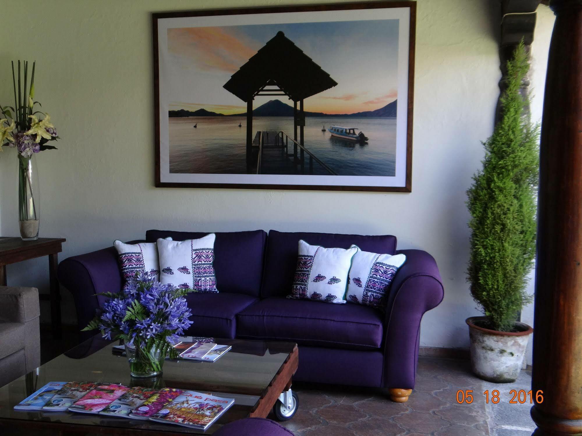 Bed and Breakfast Casa Naranjo Антигуа-Гватемала Экстерьер фото